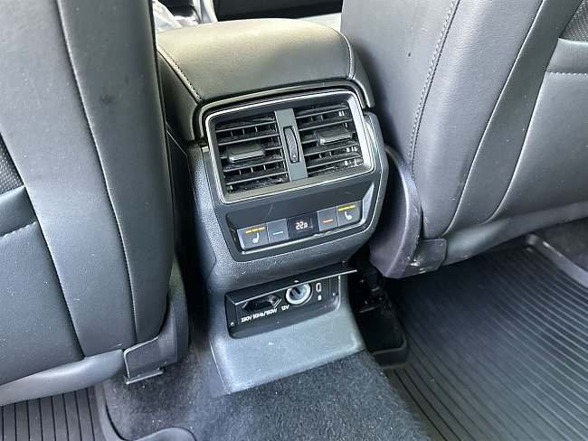 20199794.jpg
