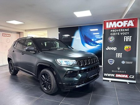 Jeep Compass 1.3 T4 150k AT 80th Anniversary, reg. 12/2021 - prodej-vozu.cz