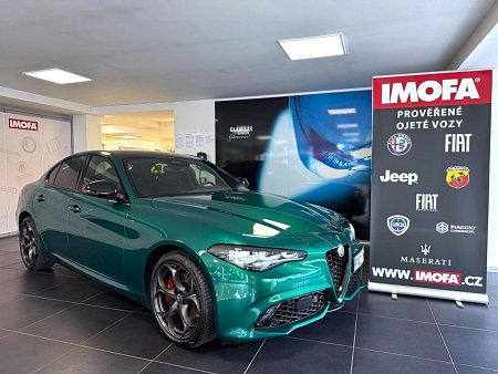 Alfa Romeo Giulia 2.2 JTDm 210k AT8 ZF Q4 4x4 Tributo, reg. 04/2024 - prodej-vozu.cz